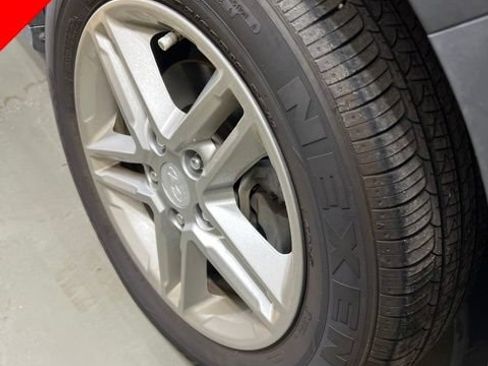 Used 2020 Hyundai Kona SE FWD image 7