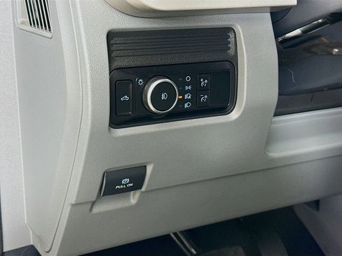 Used 2023 Ford F250 XLT image 12
