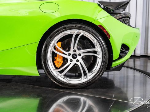 Used 2025 McLaren 750S Spider image 26