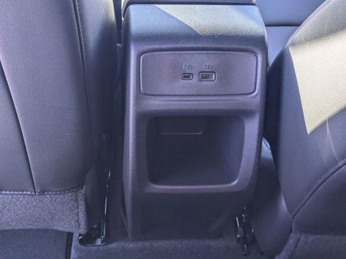 New 2026 Chevrolet Trax RS w/ Sunroof Package FWD image 28