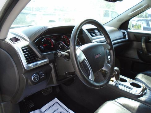Used 2016 GMC Acadia SLT AWD/4WD image 15