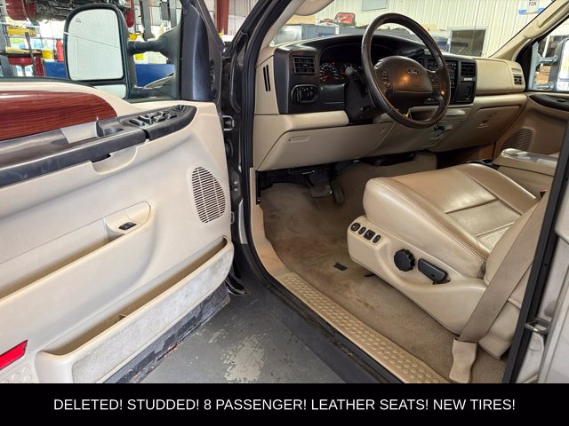 Used 2005 Ford Excursion Limited AWD/4WD image 10