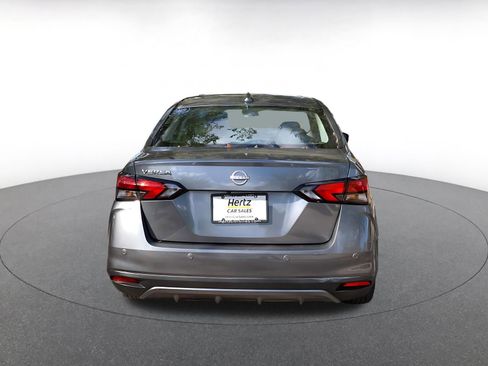 Used 2025 Nissan Versa SV image 6