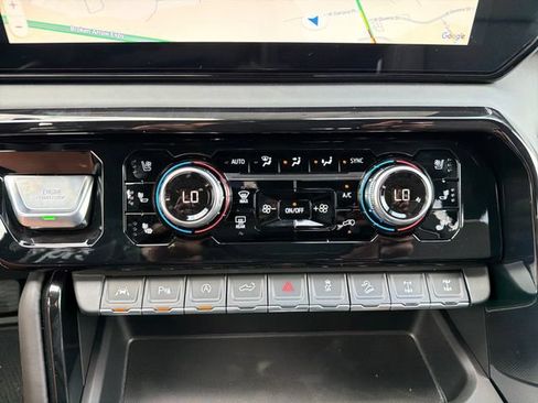 New 2026 GMC Sierra 1500 AT4X AWD/4WD image 14