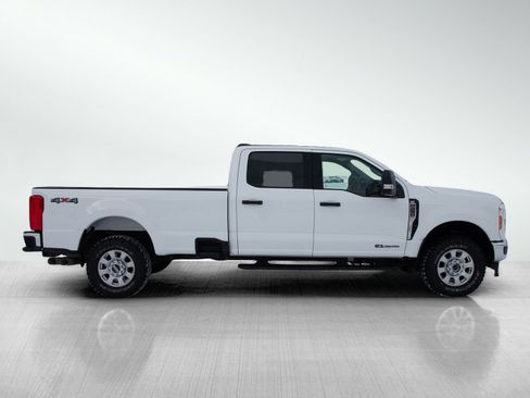 Used 2023 Ford F250 XLT AWD/4WD image 7