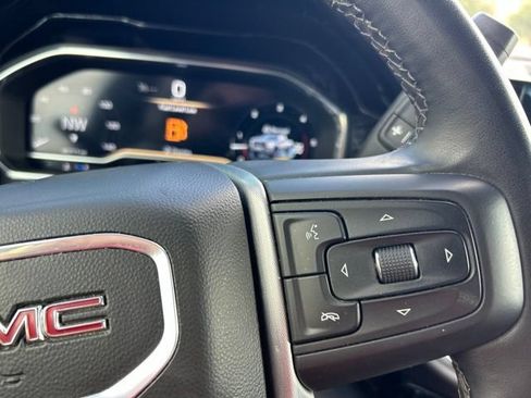 Used 2025 GMC Sierra 2500 SLT w/ SLT Convenience Package AWD/4WD image 24
