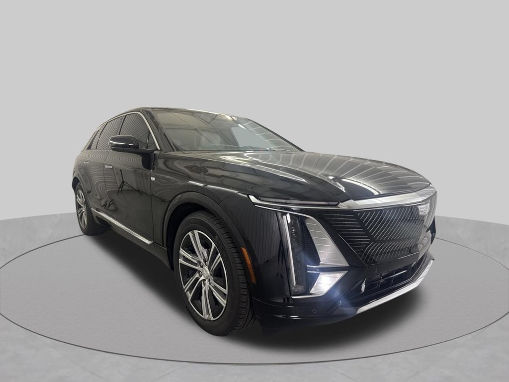 Certified 2024 Cadillac Lyriq Luxury w/ LPO, Floor Liner Package RWD image 7