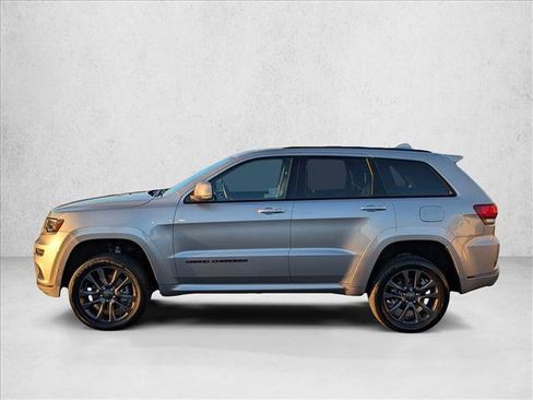 Used 2018 Jeep Grand Cherokee High Altitude image 9