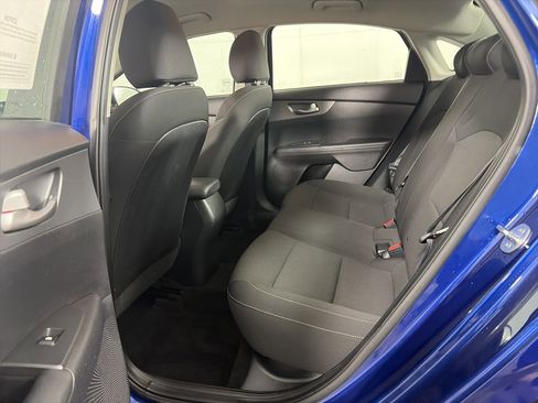 Used 2021 Kia Forte LXS image 10