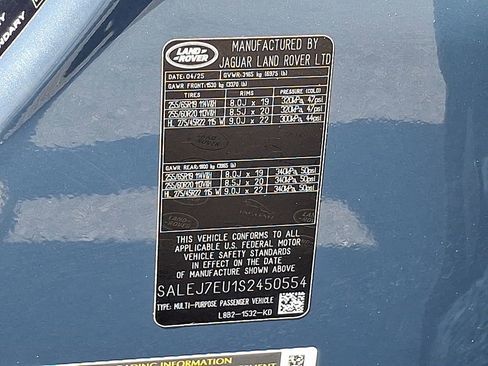 Certified 2025 Land Rover Defender 110 S AWD/4WD image 25