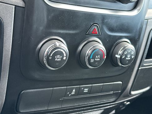 Used 2016 RAM 1500 Express AWD/4WD image 21