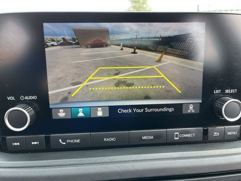 Used 2024 Honda Accord EX image 23