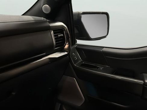 Used 2023 Ford F150 Lariat w/ Equipment Group 502A High image 29