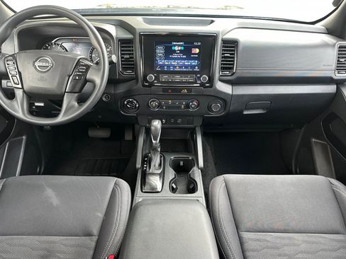 Used 2023 Nissan Frontier SV w/ Midnight Edition Package image 17