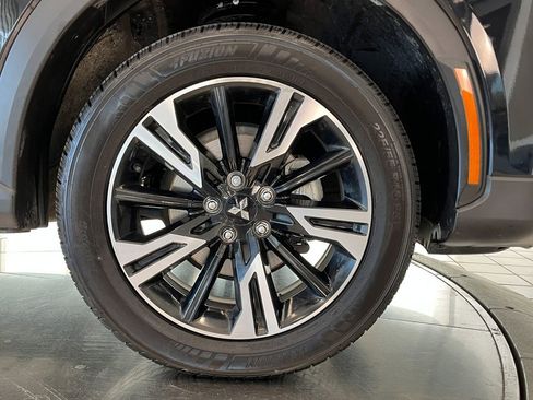 Used 2023 Mitsubishi Eclipse Cross SE image 9