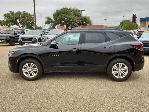 Used 2020 Chevrolet Blazer LT image 2