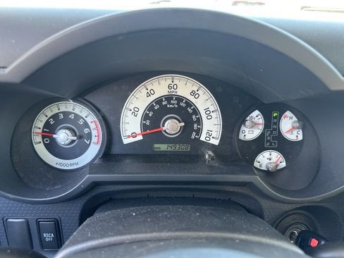 Used 2012 Toyota FJ Cruiser 4WD w/ Convenience Pkg image 10