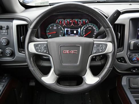 Used 2017 GMC Sierra 1500 SLT image 16