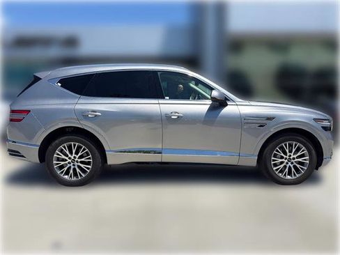 Used 2025 Genesis GV80 2.5T Standard AWD/4WD image 8
