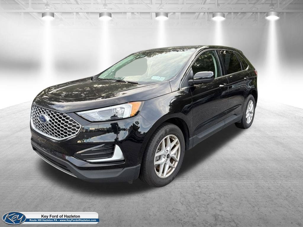 Used 2024 Ford Edge SEL AWD/4WD image 3