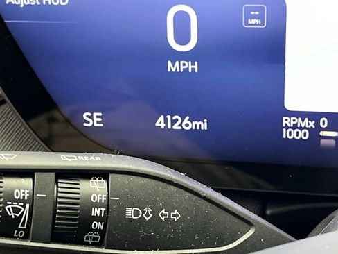 Used 2026 Buick Enclave Sport Touring w/ Power Package AWD/4WD image 17