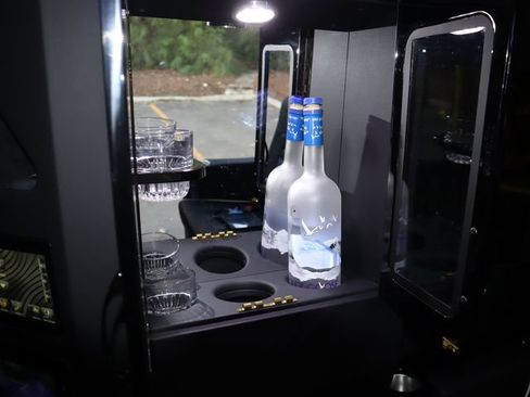 Used 2021 Mercedes-Benz Sprinter 3500 image 60