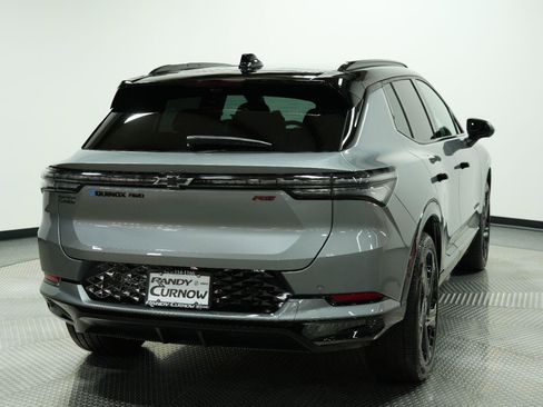 Used 2026 Chevrolet Equinox EV RS w/ Convenience Package II AWD/4WD image 9