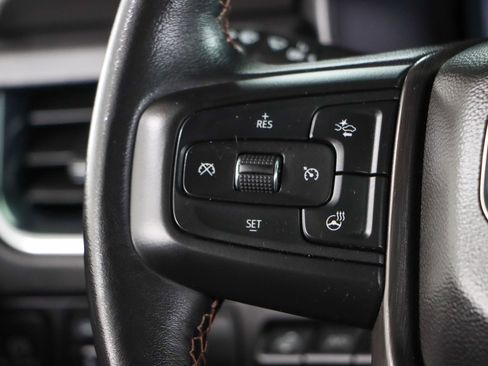 Used 2023 GMC Yukon AT4 w/ AT4 Premium Package image 14