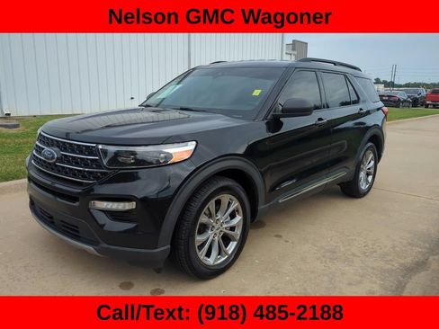 Used 2021 Ford Explorer XLT w/ Equipment Group 202A AWD/4WD image 1