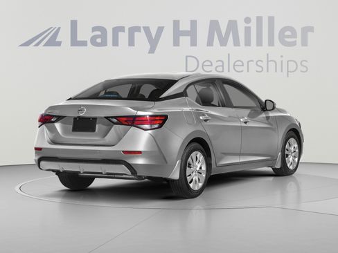 Used 2022 Nissan Sentra SV w/ All-Weather Package FWD image 2