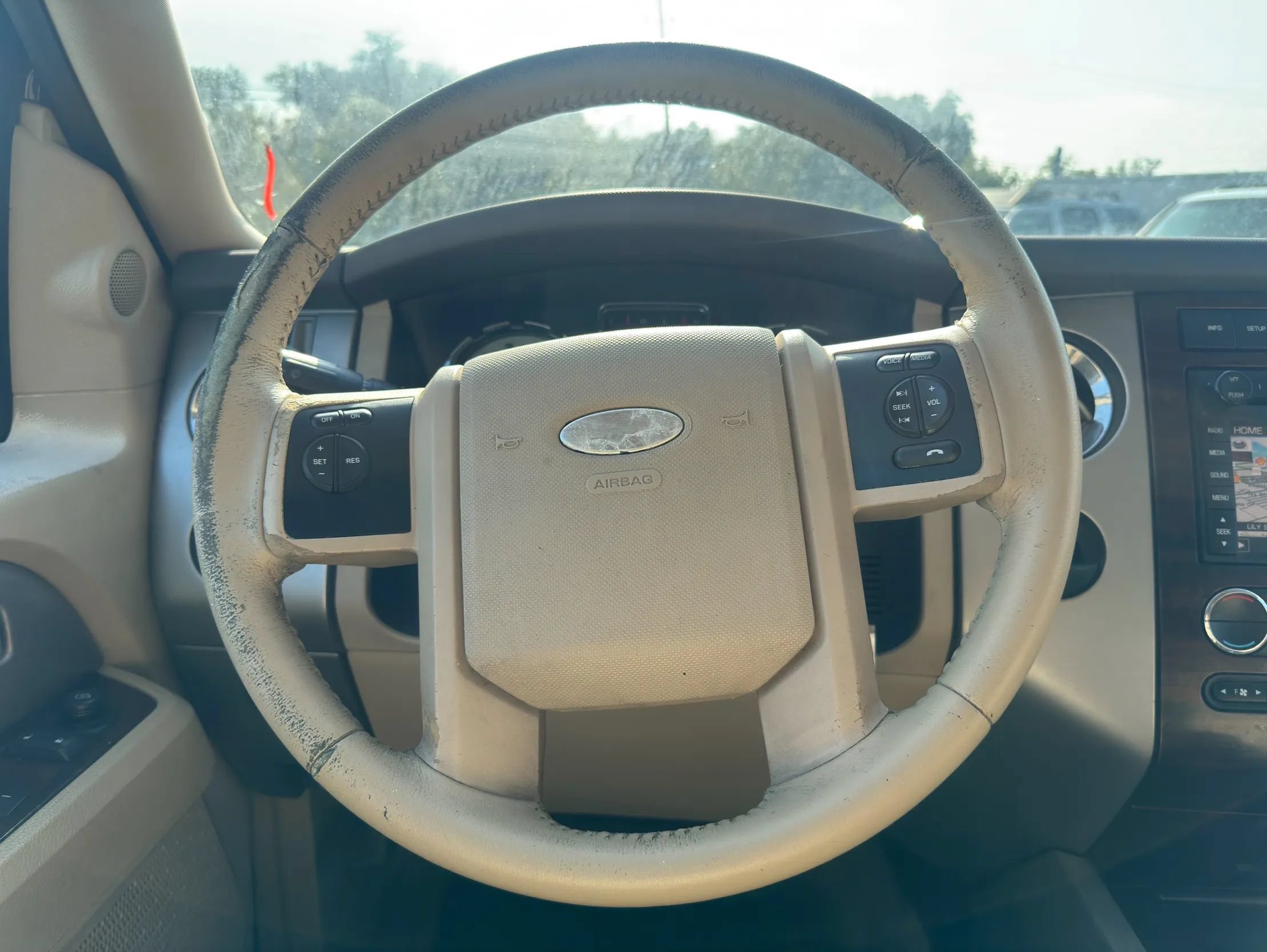 Used 2013 Ford Expedition 2WD image 20