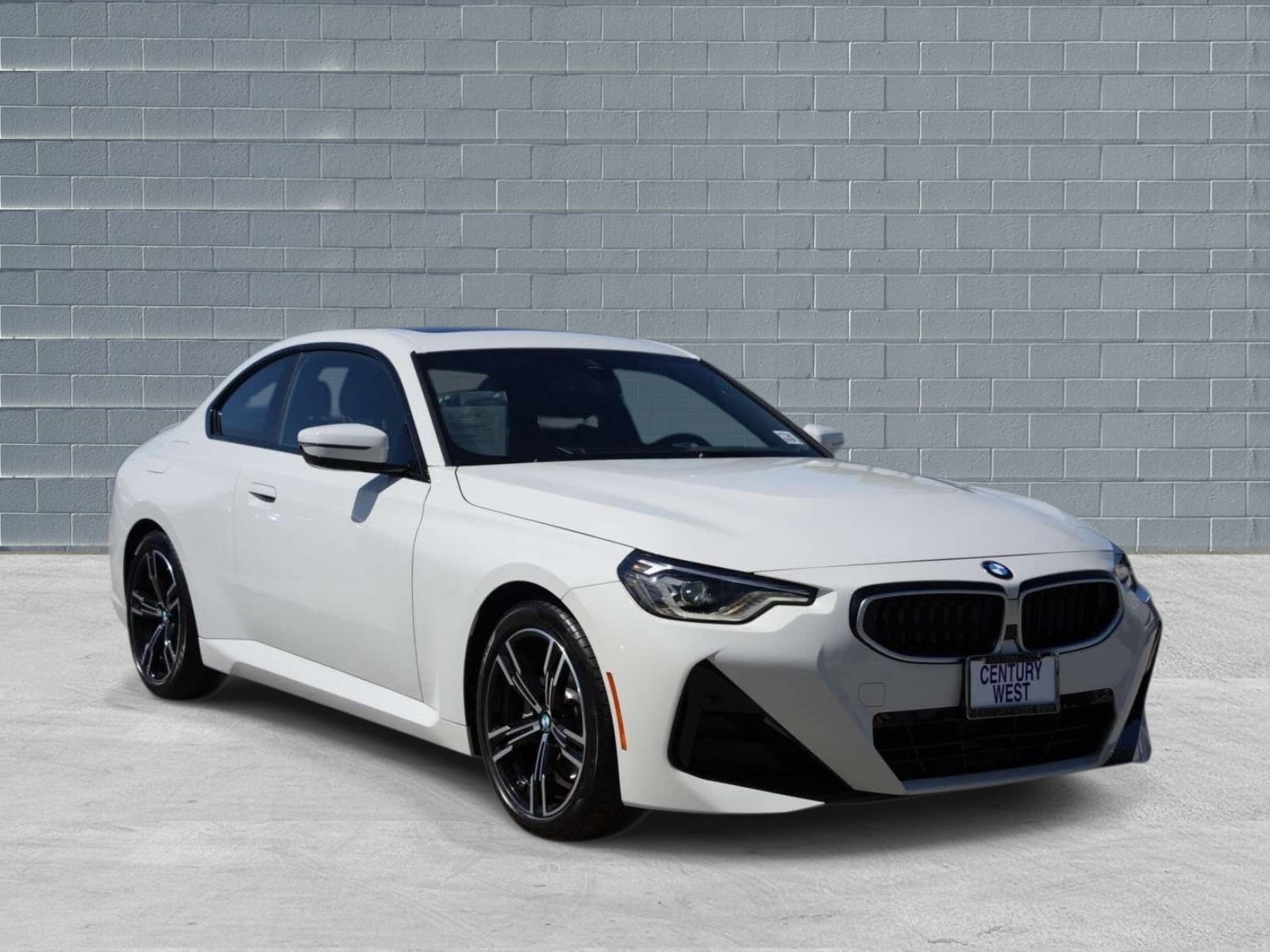 Used 2026 BMW 230i Coupe RWD image 1