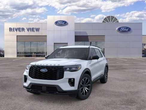 New 2026 Ford Explorer ST-Line AWD/4WD image 2
