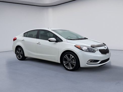 Used 2016 Kia Forte EX image 7