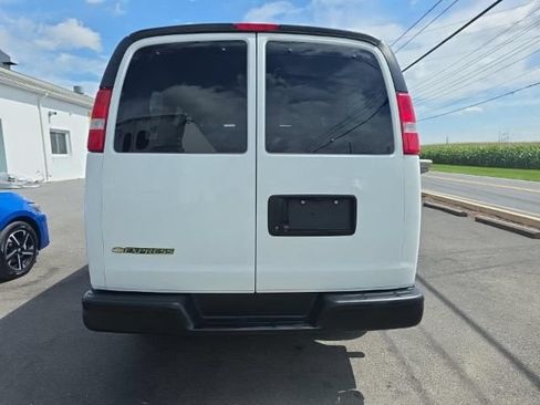 Used 2020 Chevrolet Express 2500 LS w/ Driver Convenience Package RWD image 5