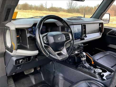 Used 2023 Ford Bronco Badlands image 17