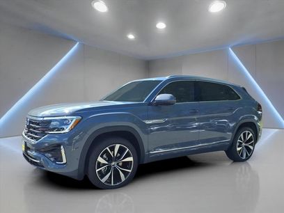 New 2025 Volkswagen Atlas Cross Sport SEL Premium R-Line
