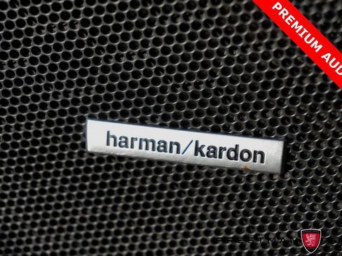 Used 2023 Subaru Forester Touring image 5