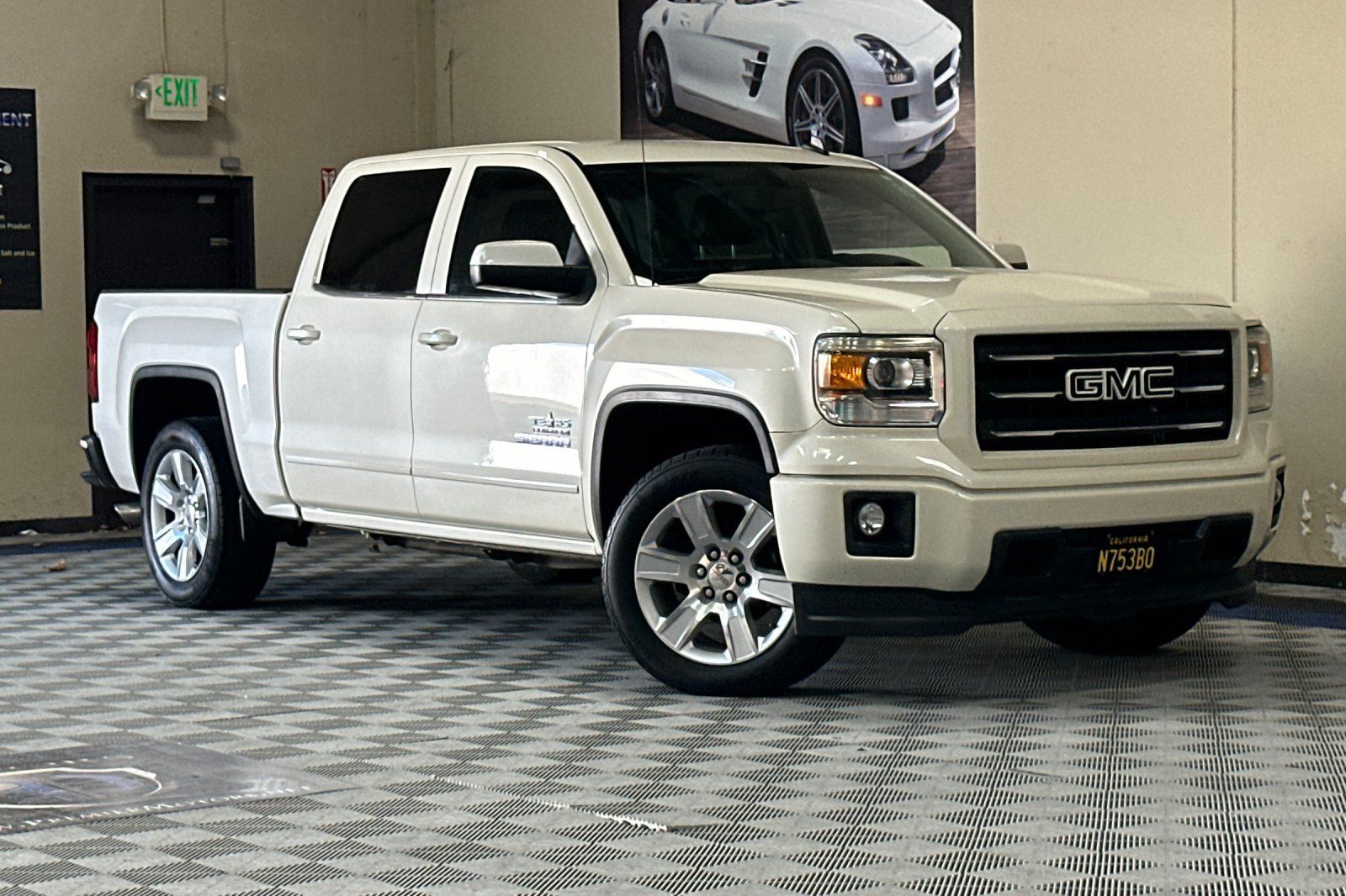 Used 2014 GMC Sierra 1500 SLE w/ Texas SLE Value Package RWD image 2