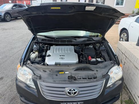 Used 2010 Toyota Avalon XL FWD image 27