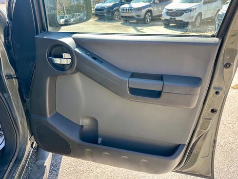 Used 2005 Nissan Xterra S w/ (P01) Power Pkg image 17