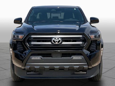 Used 2024 Toyota Tacoma SR5 AWD/4WD image 3