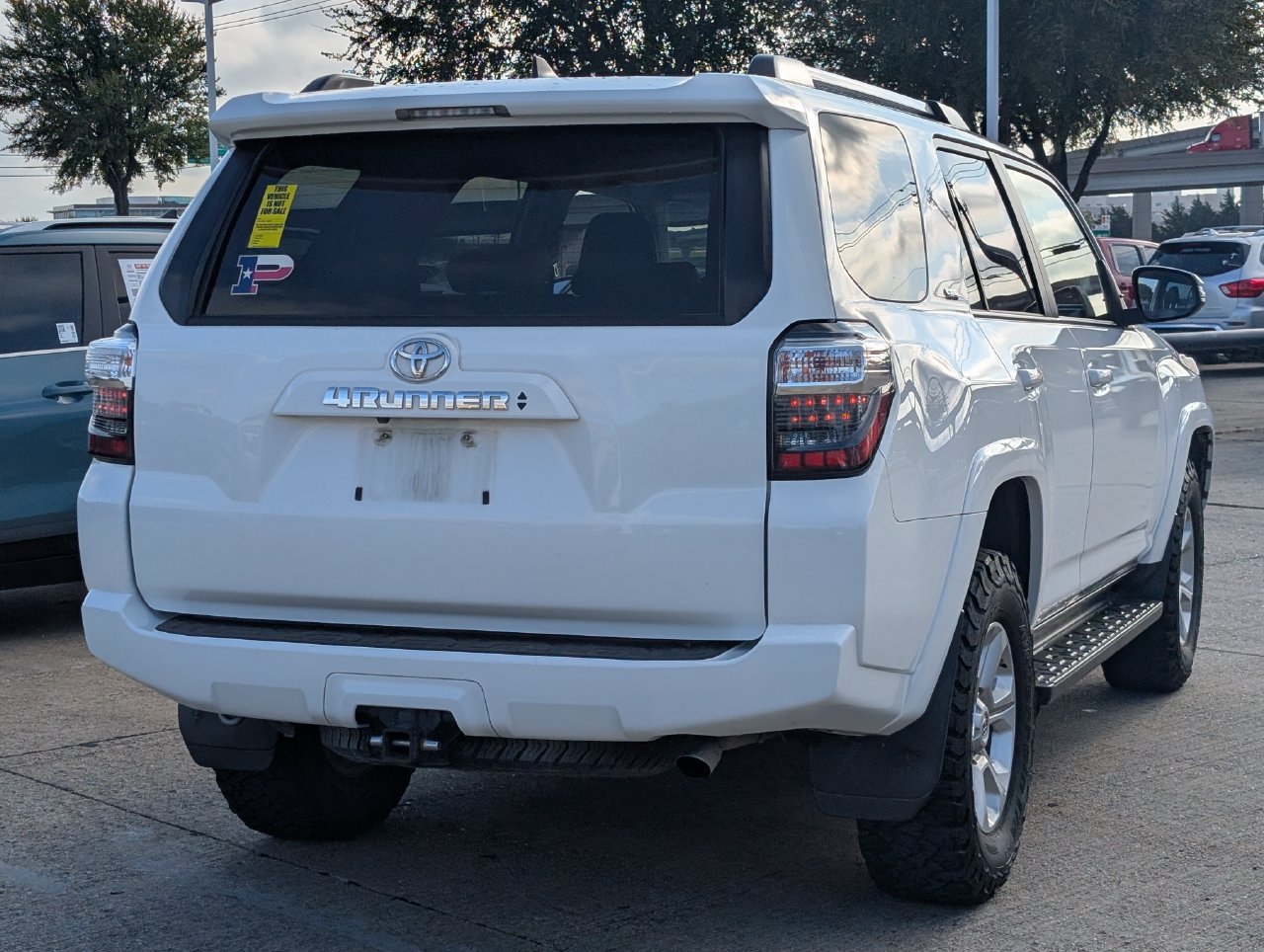Used 2021 Toyota 4Runner SR5 Premium AWD/4WD image 4