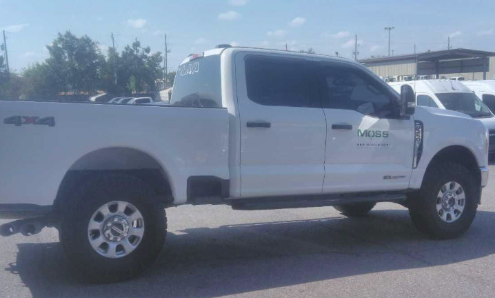 Used 2023 Ford F250 XLT AWD/4WD image 5