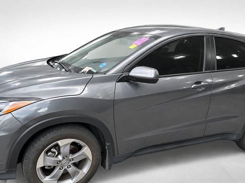 Used 2019 Honda HR-V LX image 4