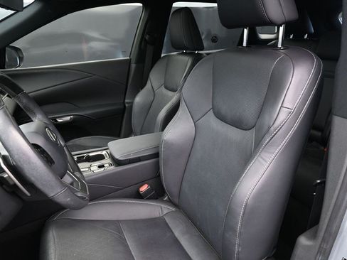 Used 2023 Lexus RX 350 Premium Plus w/ Cold Area Package FWD image 9