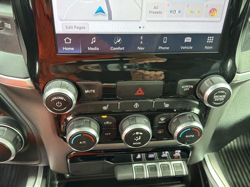 Used 2022 RAM 1500 Big Horn RWD image 21
