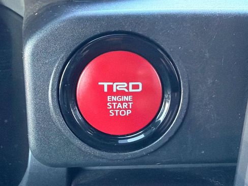 Certified 2024 Toyota Tacoma TRD Sport RWD image 20
