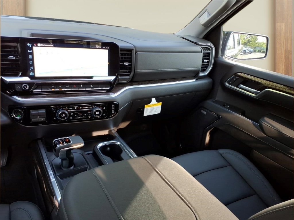 New 2026 Chevrolet Silverado 1500 RST AWD/4WD image 23