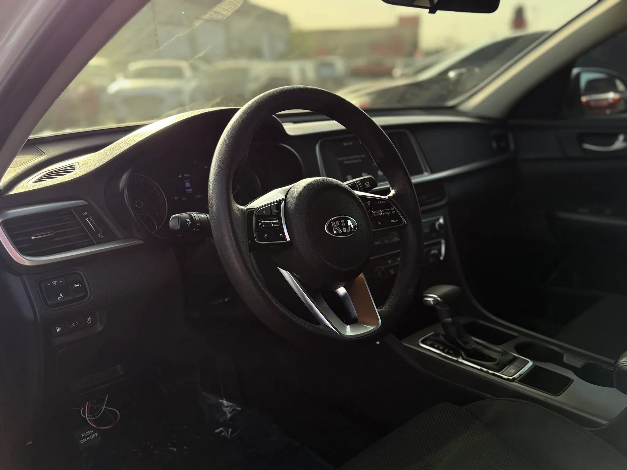 Used 2019 Kia Optima LX FWD image 32